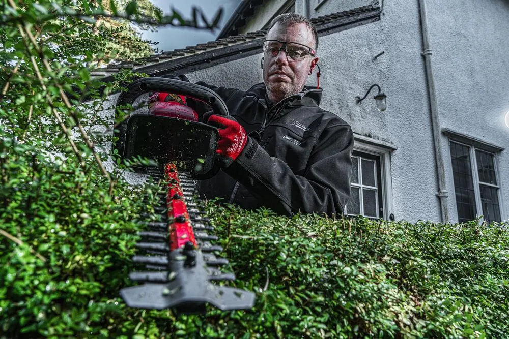 Pensasleikkurit - Puutarhakone