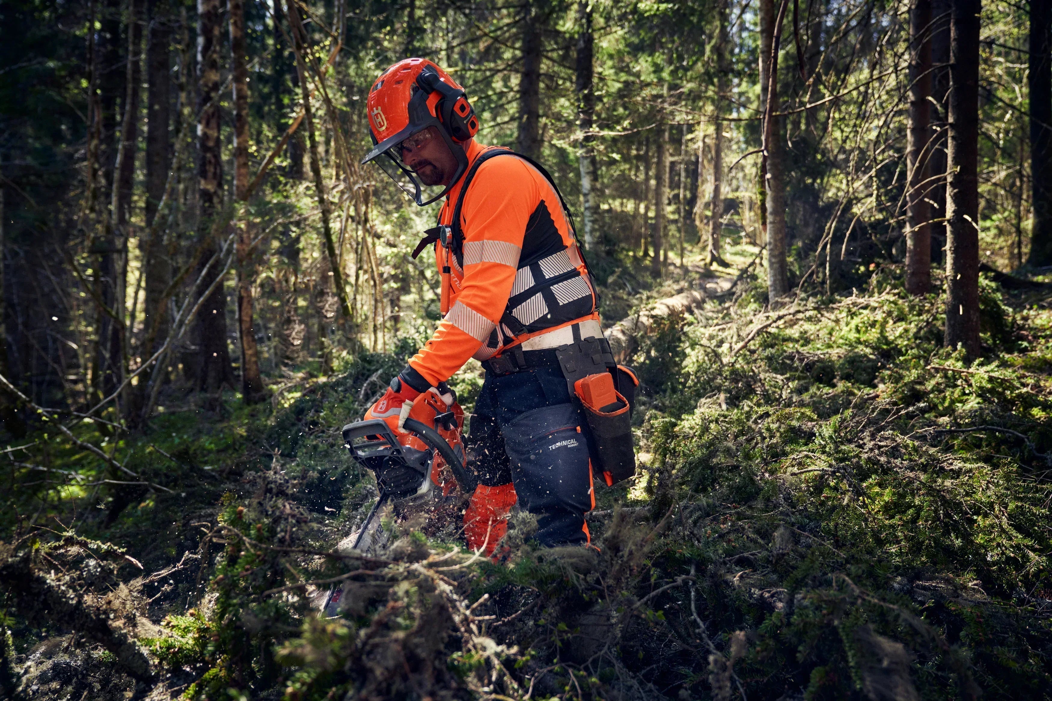 Husqvarna suojavarusteet