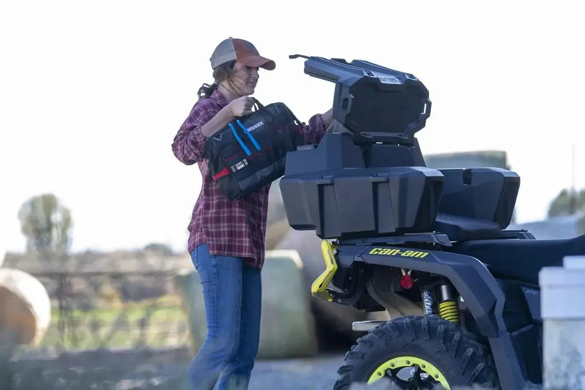 Tavaralaatikko taka Kolpin ATV Trunk & Lounger - Puutarhakone