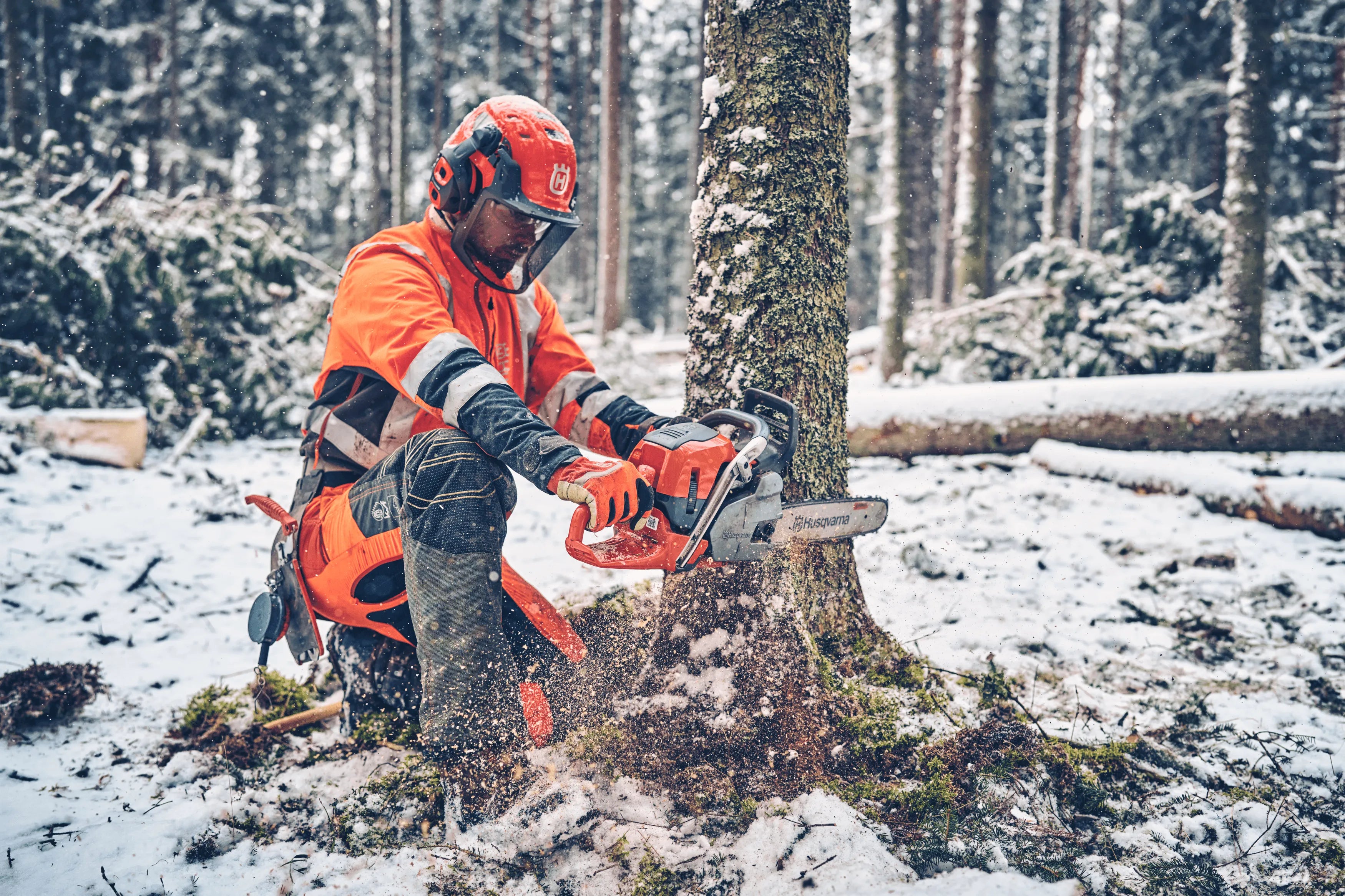 Husqvarna 560XP Mark II moottorisaha 15" - Puutarhakone