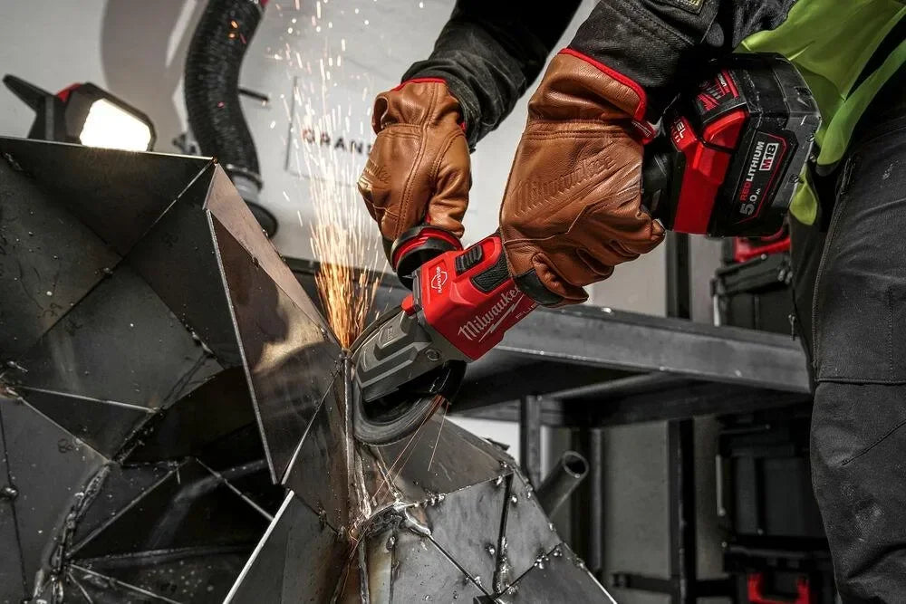 Milwaukee kulmahiomakone M18 FSAGF125XB-0X -runko - Puutarhakone