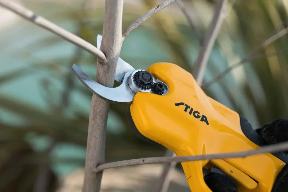 Stiga SC100e oksasakset -setti - Puutarhakone