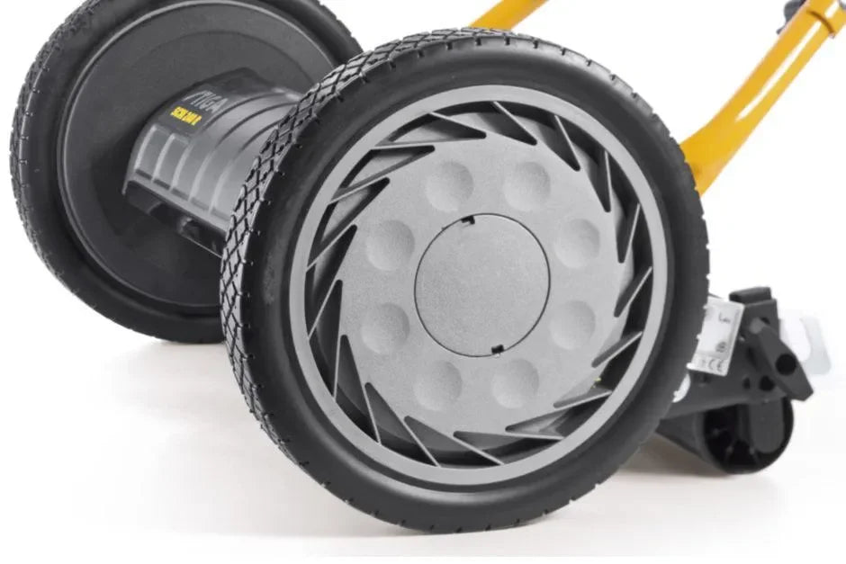 Stiga SCM 240 R kelaleikkuri - Puutarhakone