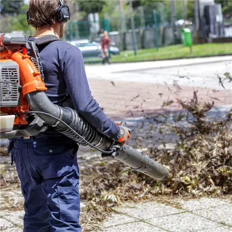 Husqvarna 570BTS lehtipuhallin - Puutarhakone