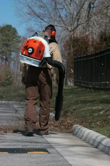 STIHL BR 500 lehtipuhallin - Puutarhakone