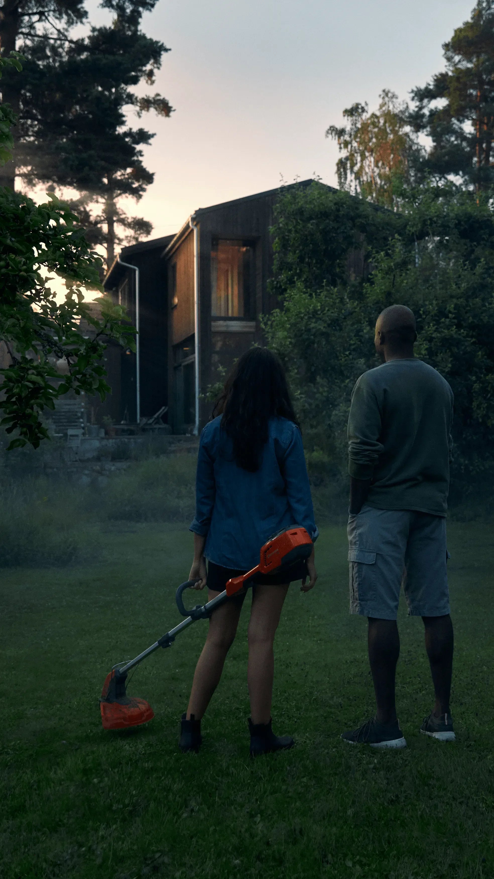 *esittelykone* Husqvarna 115 iL akkutrimmeri -runko - Puutarhakone