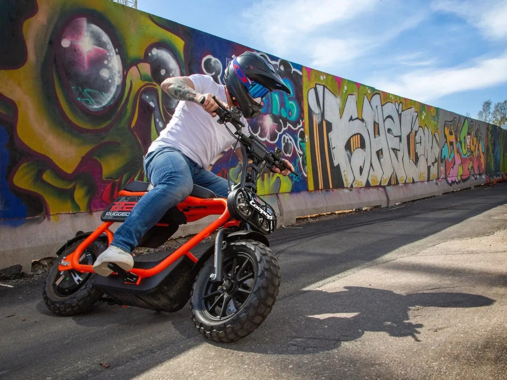 Coopop Rugged Orange L -sähkömopo 45km/h - Puutarhakone