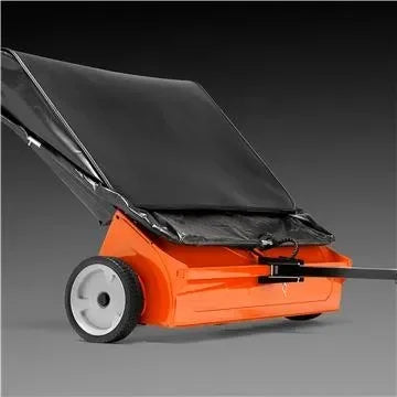 Husqvarna Sweeper lehdenkerääjä 44" - Puutarhakone