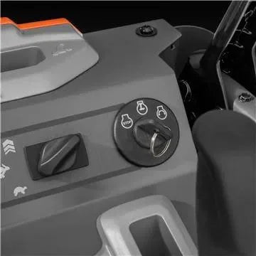 Husqvarna ST 424T lumilinko teloilla - Puutarhakone