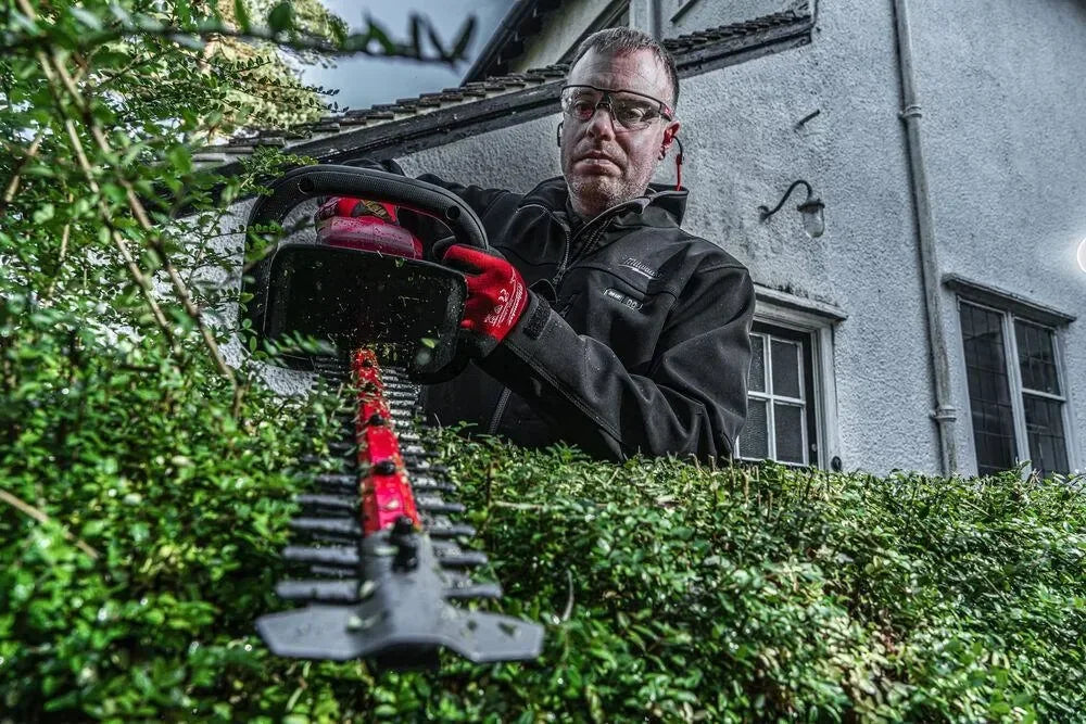 Milwaukee pensasleikkuri M18 FHT45-0 -runko - Puutarhakone