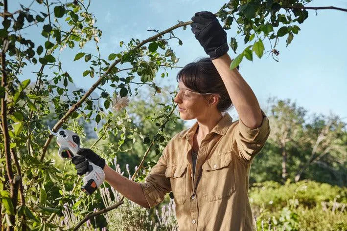 STIHL akkuoksasakset ASA 20-setti - Puutarhakone