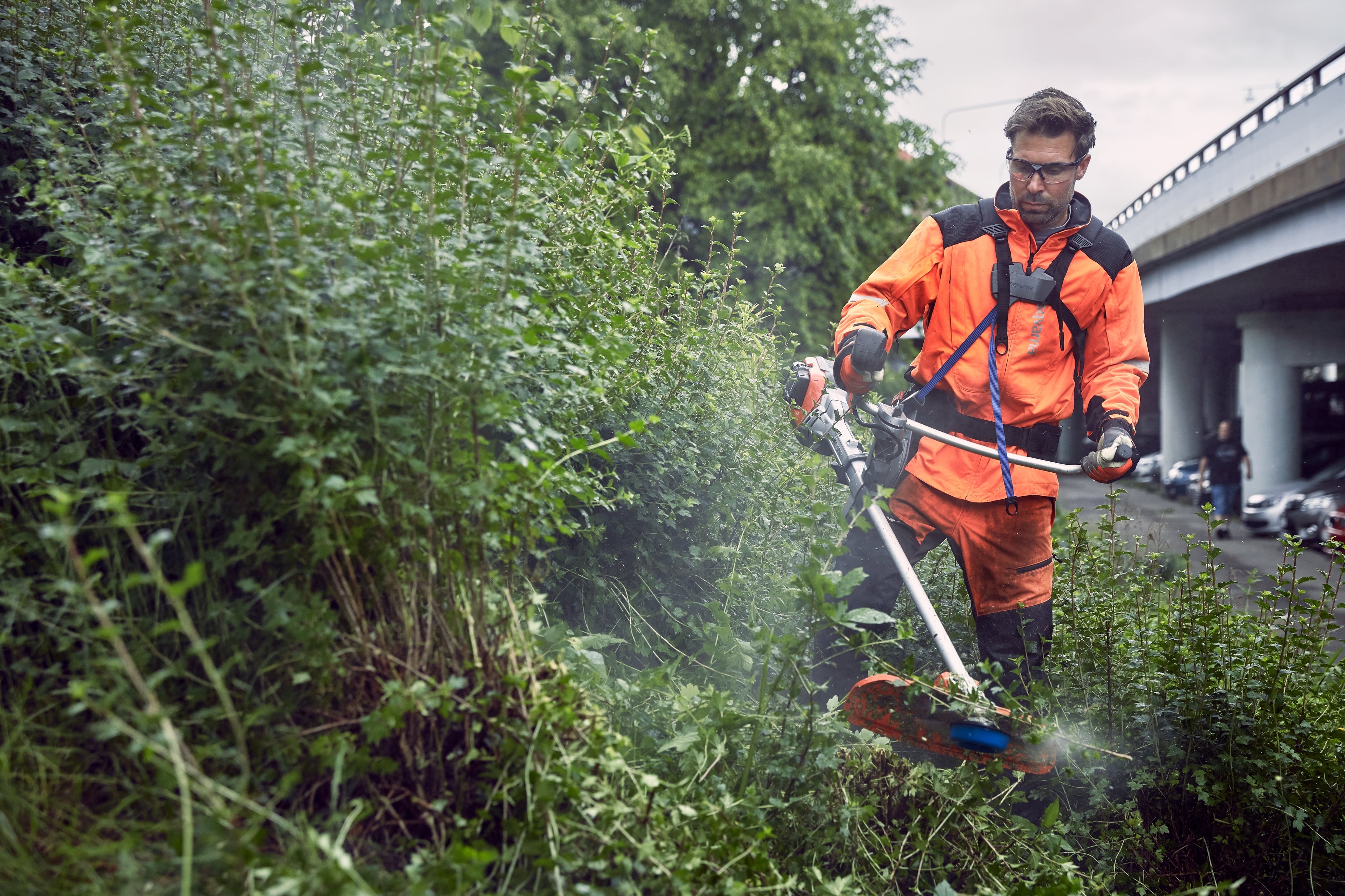 Husqvarna ruohoterä 300mm 20mm 3T