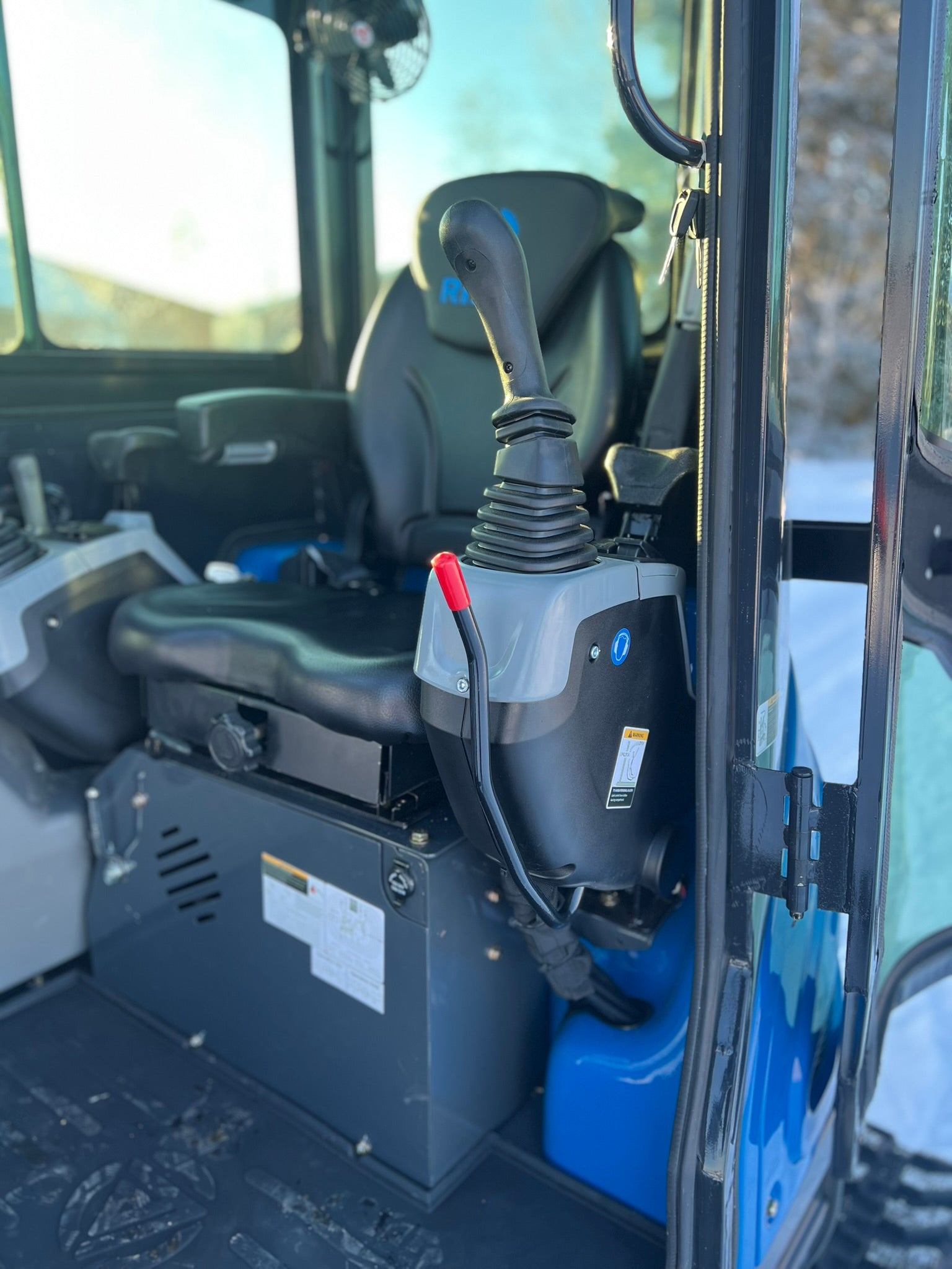 Rippa R22 minikaivinkone -Kubota D1105 3-sylinterinen