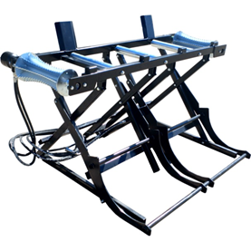 Klapikoneen hydraulinen puunnostin RM1