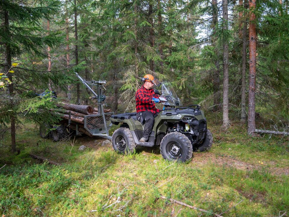 Polaris ATV 1600 tukkikärry (ilman lavaa)