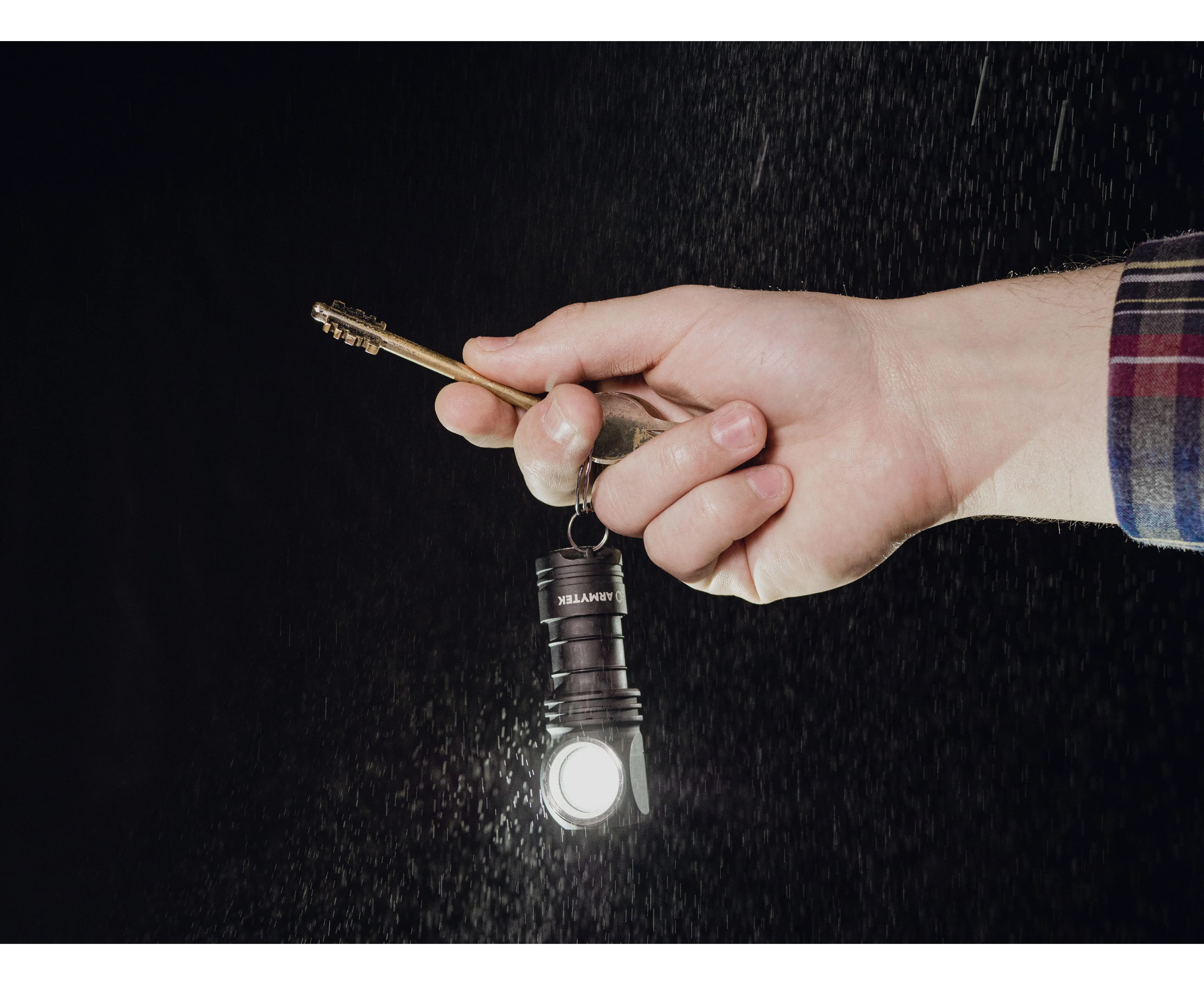 Armytek Wizard C1 Pro -Valkoinen