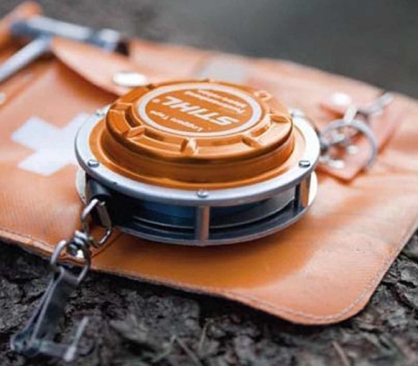 STIHL mittanauha metallikotelolla 20M