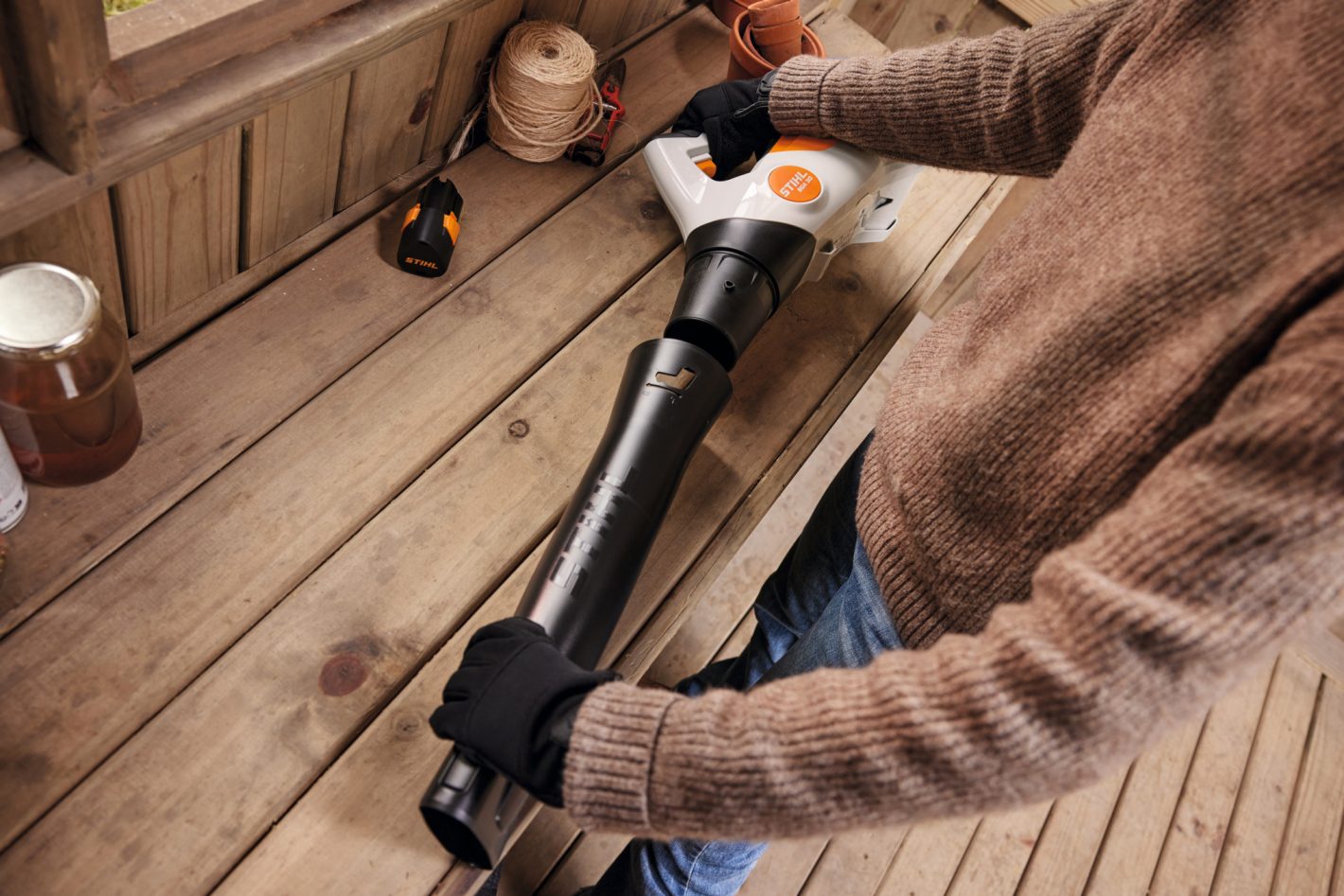 STIHL BGA 30 Akkupuhallin -setti