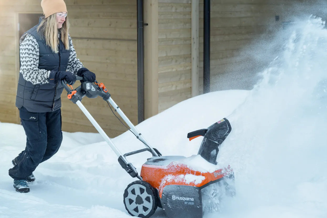 Husqvarna ST 253i akkulumilinko -runko
