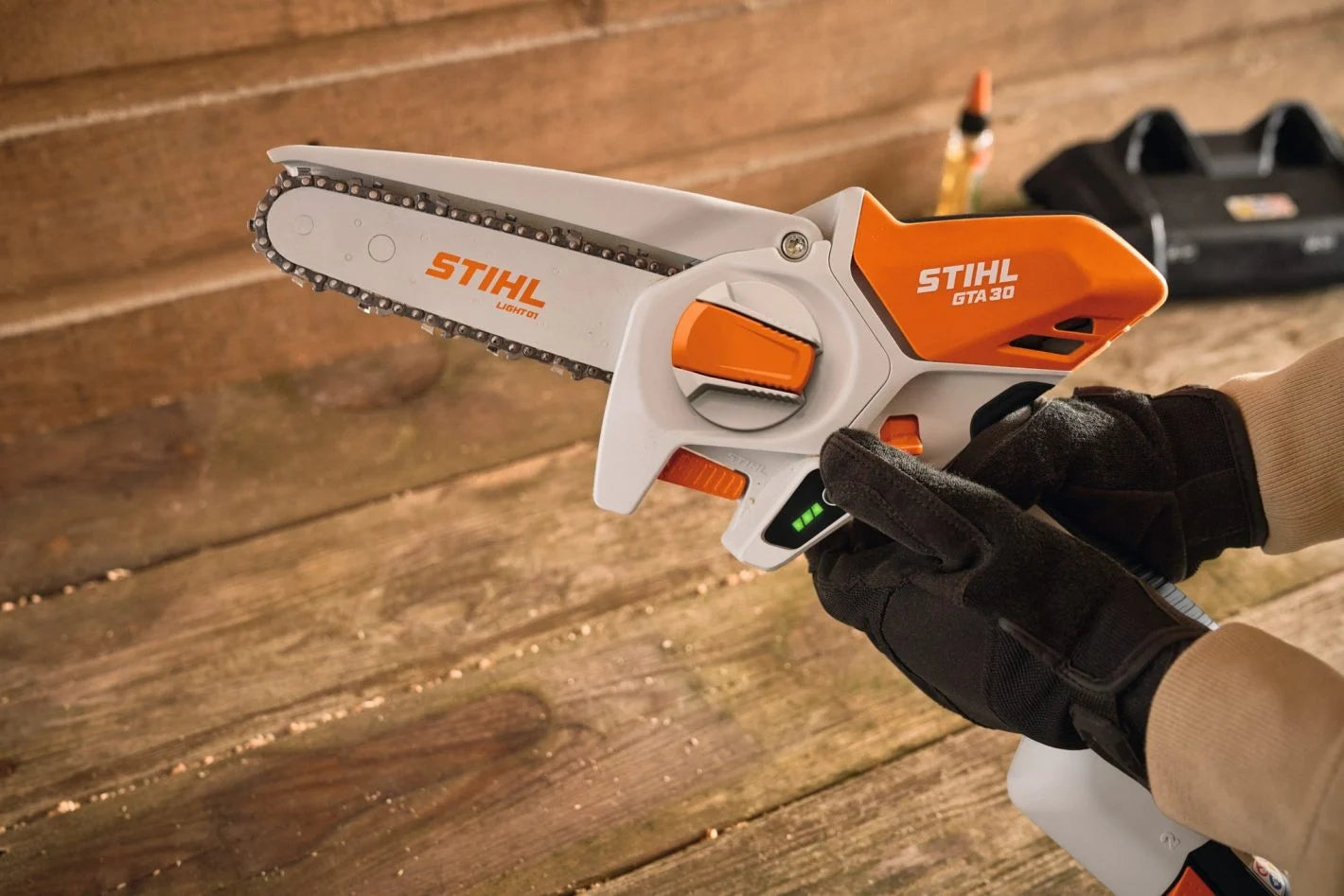 STIHL GTA 30 akkuoksasaha -setti
