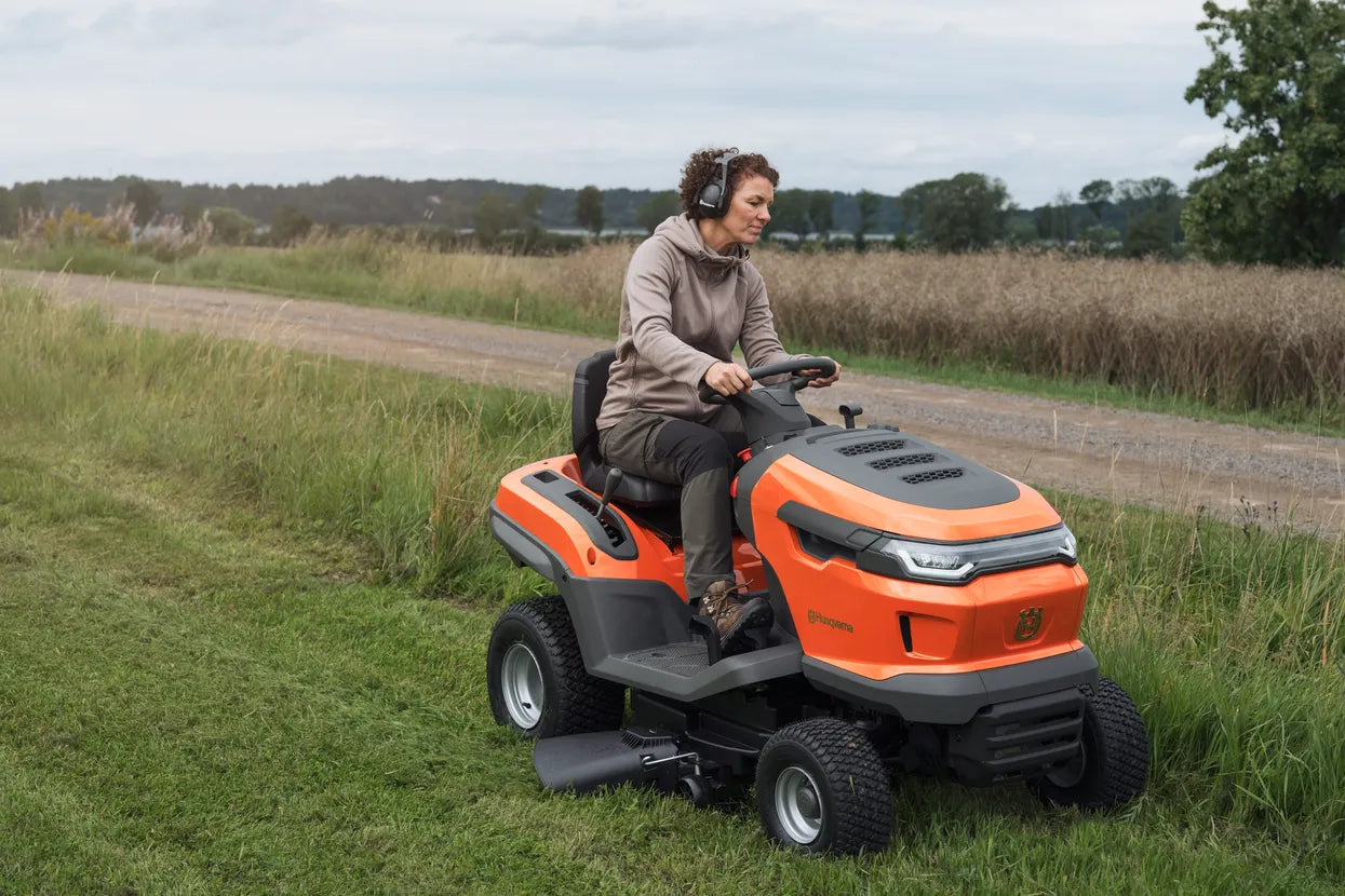 Husqvarna TS215T ajoleikkuri