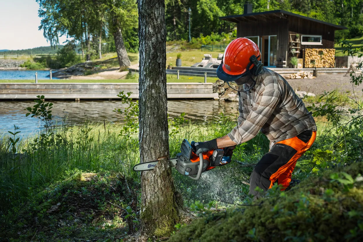 Husqvarna 242i akkusaha -setti