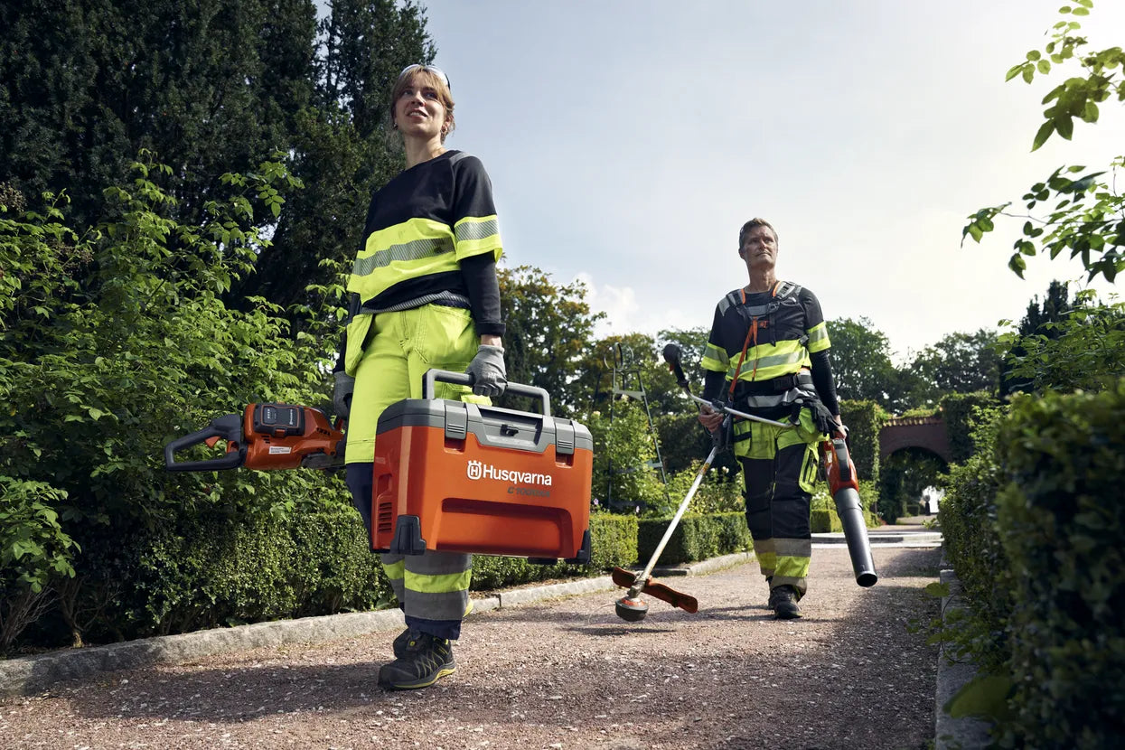 Husqvarna monitoimipikalaturi 40-C1000X4 (iPX4)